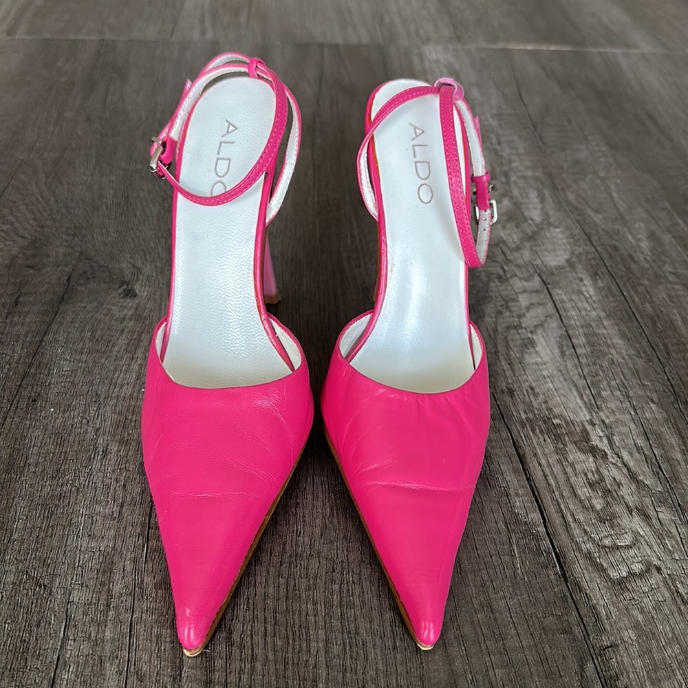 ALDO| women’s pink ankle strap pointed pumps 6
